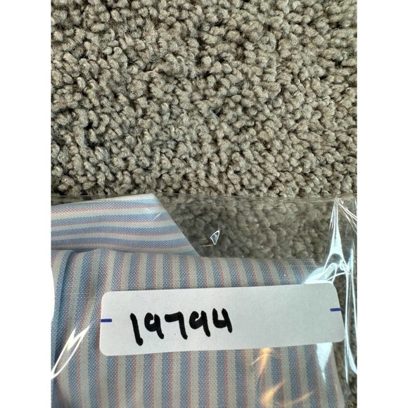 Mark & Spencer Button Up Shirt Mens Medium 15 1/2 Blue White Striped FLAW - Picture 14 of 14